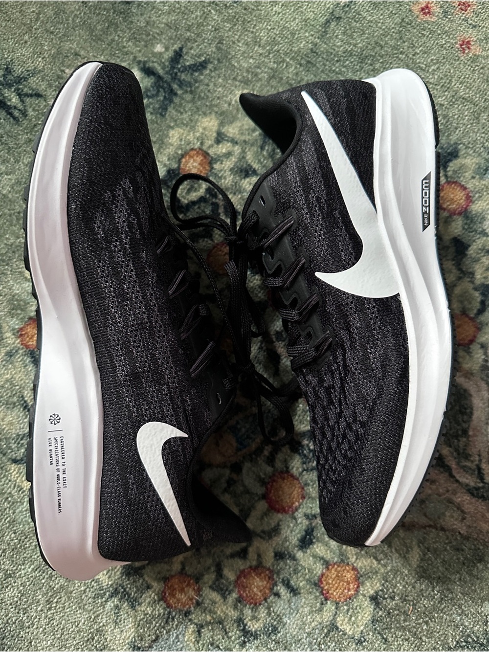 Nike Air Zoom Pegasus Black/White Running Shoes - Picture 4 of 8